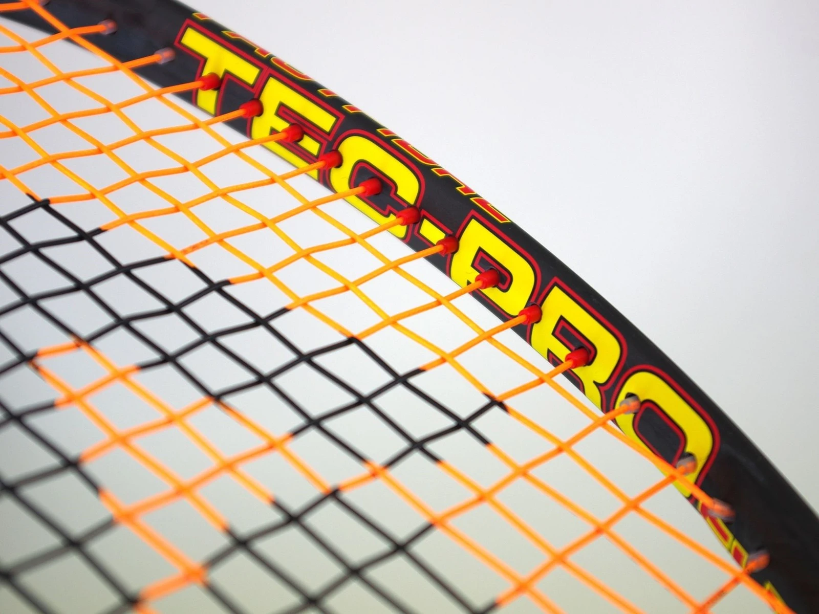 Karakal Tec Pro Elite Squash Racquet 2021 3 Karakal Tec Pro Elite Squash Racquet 2021 - Image 3